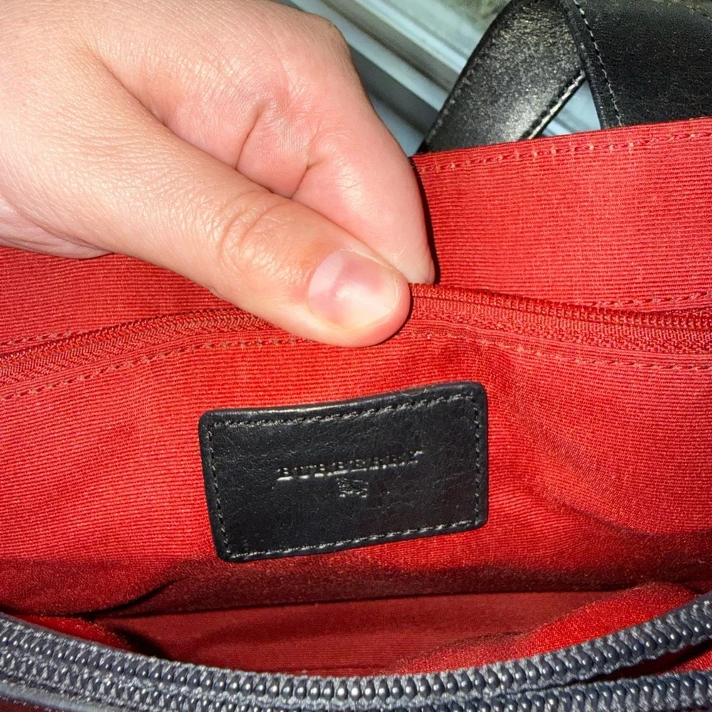 Burberry Nova Check Haymarket Tote - Picture 4 of 6